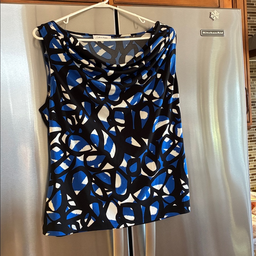 Calvin Klein Black and Blue Patterned Top